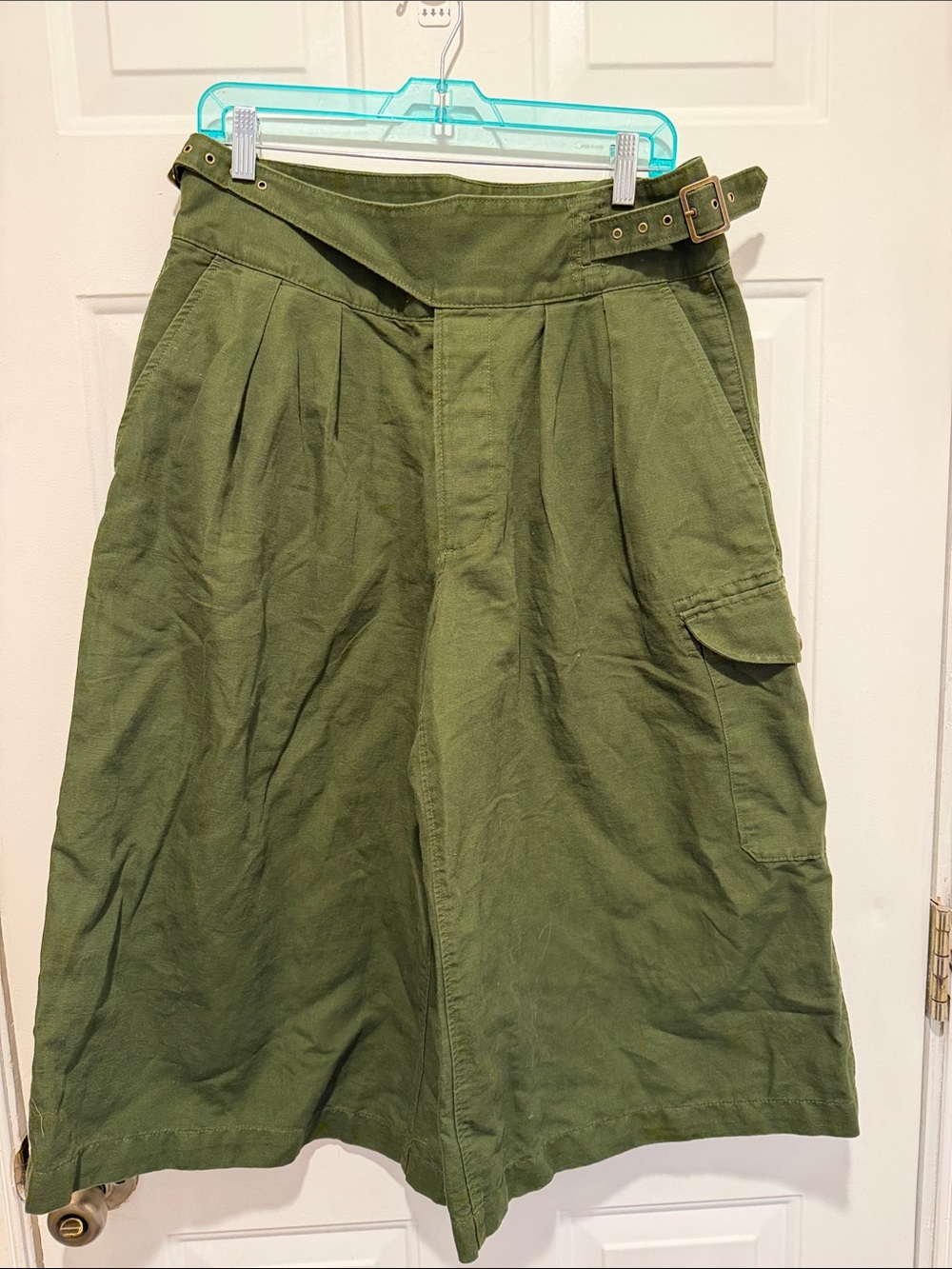 Banana Republic Olive Green Wide-Leg Pants with Belt